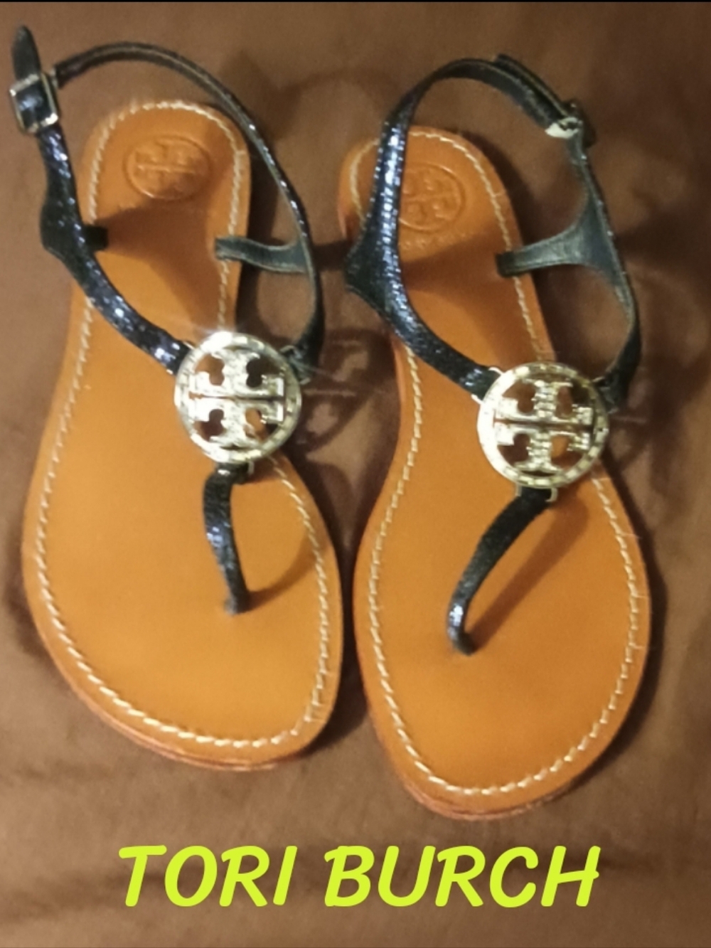 Tory Burch THORA Black Patent Logo T-Strap Sandals 7.5 EXCELLENT CONDITION!